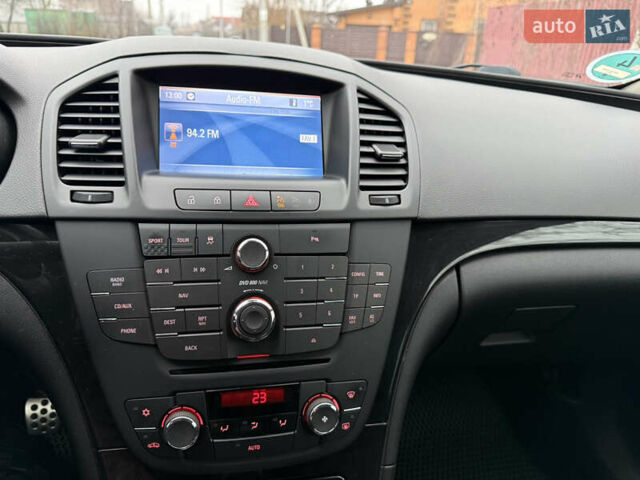 Белый Опель Инсигния, объемом двигателя 1.6 л и пробегом 210 тыс. км за 8000 $, фото 28 на Automoto.ua