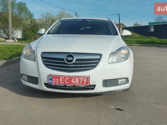 Білий Опель Інсігнія, об'ємом двигуна 2 л та пробігом 302 тис. км за 8000 $, фото 14 на Automoto.ua