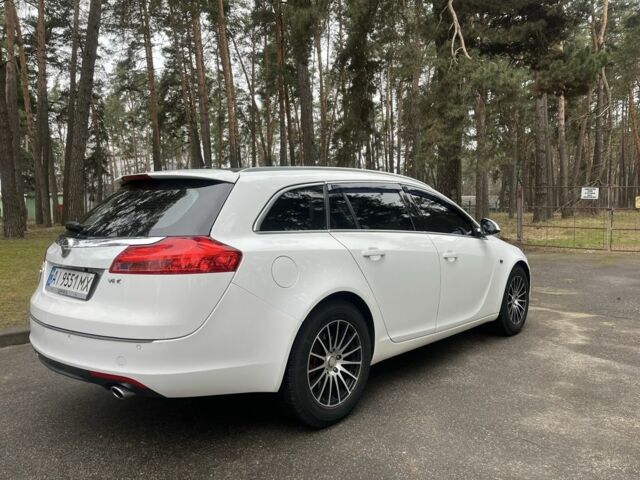 Белый Опель Инсигния, объемом двигателя 2.8 л и пробегом 265 тыс. км за 6500 $, фото 7 на Automoto.ua