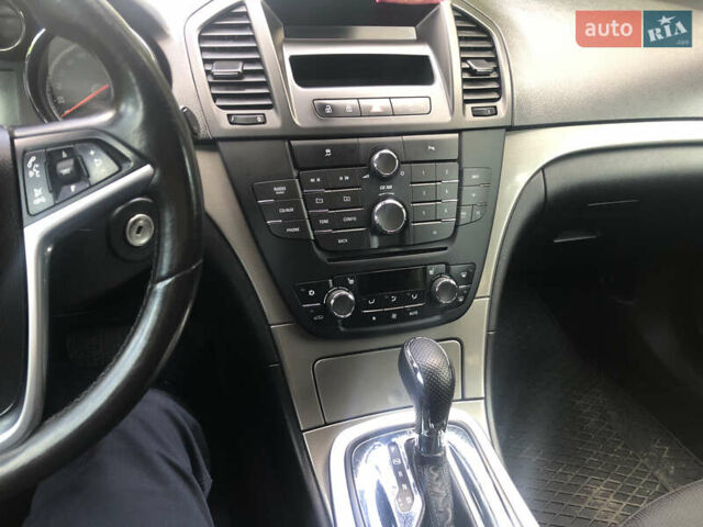 Білий Опель Інсігнія, об'ємом двигуна 2 л та пробігом 324 тис. км за 6600 $, фото 12 на Automoto.ua