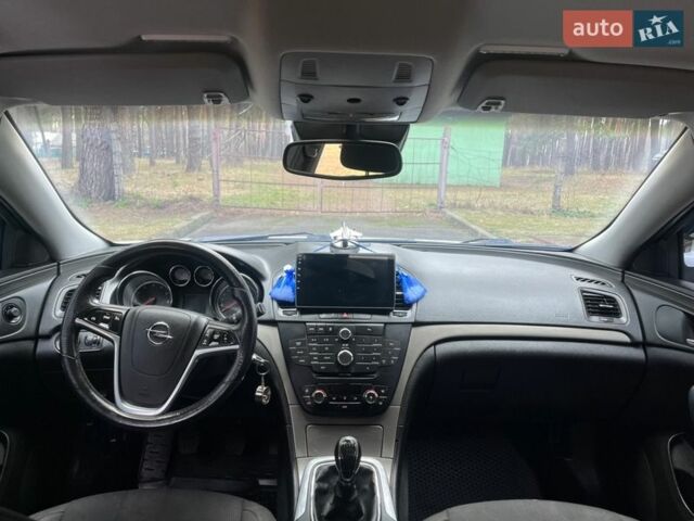 Білий Опель Інсігнія, об'ємом двигуна 2.8 л та пробігом 265 тис. км за 6500 $, фото 34 на Automoto.ua