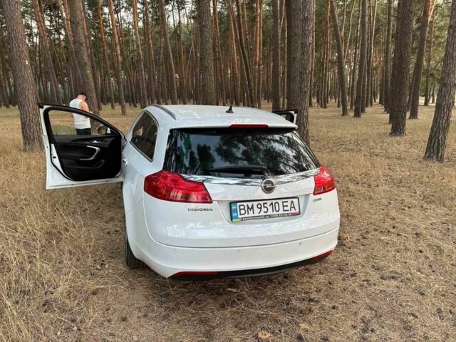 Білий Опель Інсігнія, об'ємом двигуна 2 л та пробігом 281 тис. км за 7000 $, фото 4 на Automoto.ua