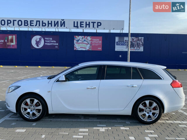 Белый Опель Инсигния, объемом двигателя 1.96 л и пробегом 263 тыс. км за 9500 $, фото 7 на Automoto.ua