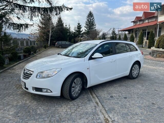 Белый Опель Инсигния, объемом двигателя 1.96 л и пробегом 236 тыс. км за 7800 $, фото 13 на Automoto.ua