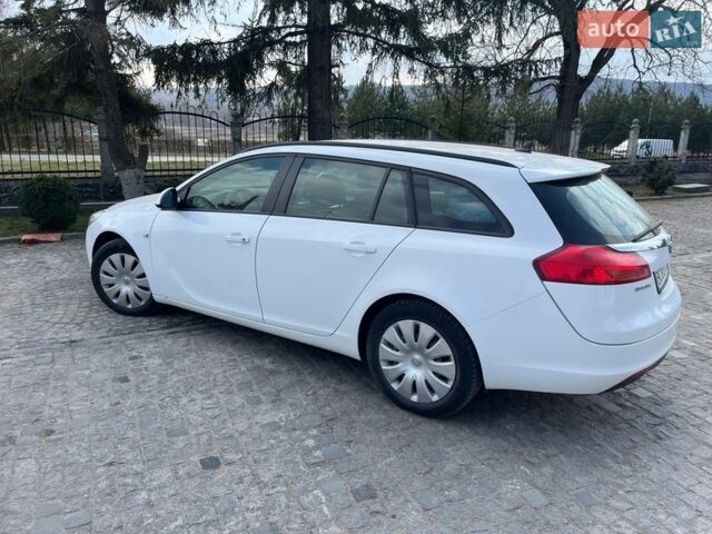 Белый Опель Инсигния, объемом двигателя 1.96 л и пробегом 236 тыс. км за 7800 $, фото 7 на Automoto.ua