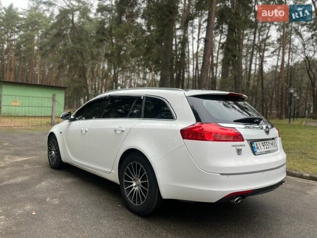 Білий Опель Інсігнія, об'ємом двигуна 2.8 л та пробігом 265 тис. км за 6500 $, фото 13 на Automoto.ua