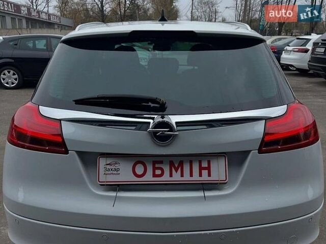 Белый Опель Инсигния, объемом двигателя 1.96 л и пробегом 277 тыс. км за 9999 $, фото 2 на Automoto.ua