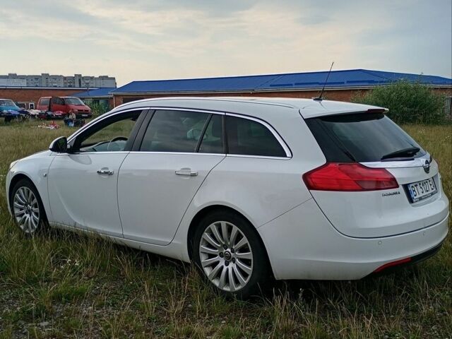 Белый Опель Инсигния, объемом двигателя 2 л и пробегом 245 тыс. км за 6800 $, фото 8 на Automoto.ua