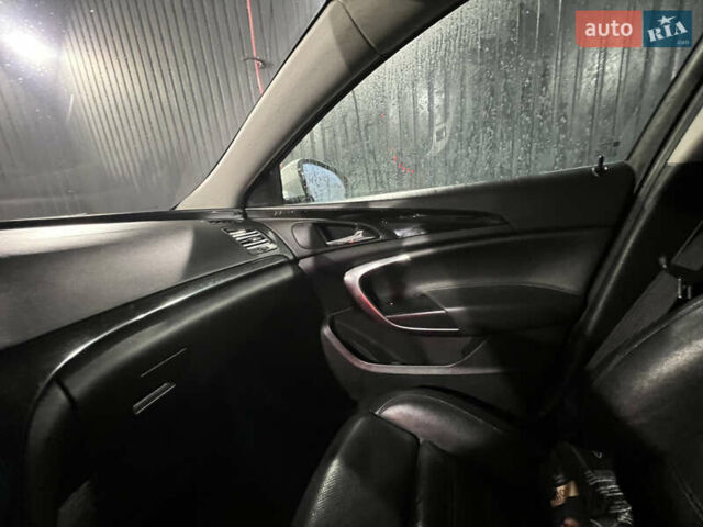 Белый Опель Инсигния, объемом двигателя 2 л и пробегом 263 тыс. км за 7599 $, фото 14 на Automoto.ua