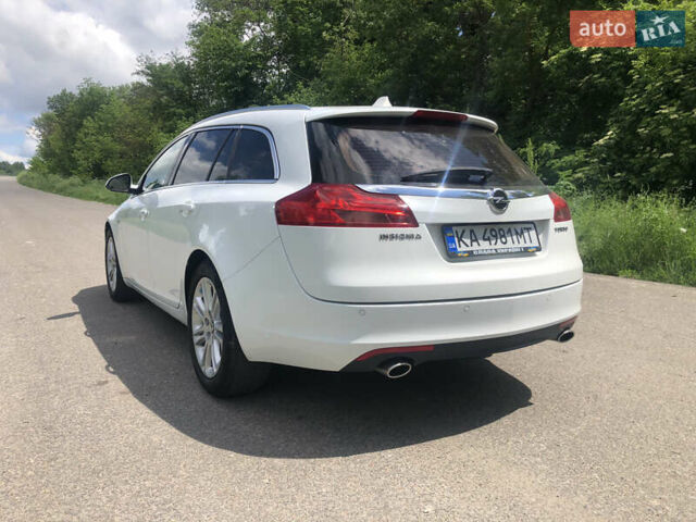 Белый Опель Инсигния, объемом двигателя 2 л и пробегом 219 тыс. км за 7950 $, фото 21 на Automoto.ua