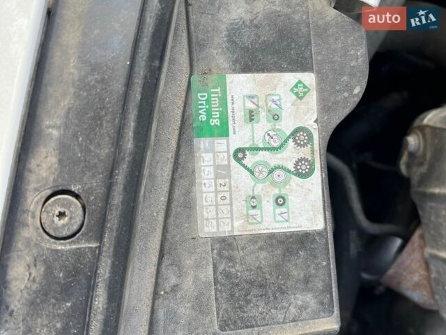 Белый Опель Инсигния, объемом двигателя 1.96 л и пробегом 236 тыс. км за 7800 $, фото 27 на Automoto.ua