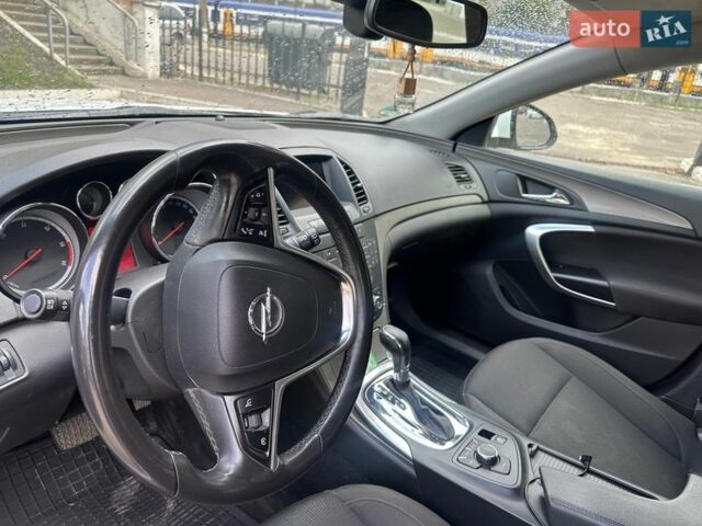 Білий Опель Інсігнія, об'ємом двигуна 1.96 л та пробігом 264 тис. км за 6000 $, фото 5 на Automoto.ua