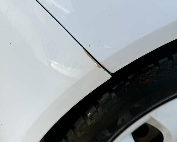 Белый Опель Инсигния, объемом двигателя 1.96 л и пробегом 345 тыс. км за 7500 $, фото 15 на Automoto.ua