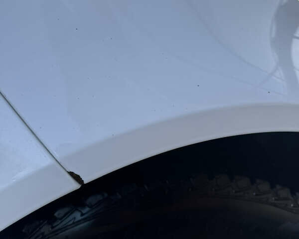 Белый Опель Инсигния, объемом двигателя 1.96 л и пробегом 345 тыс. км за 7500 $, фото 10 на Automoto.ua