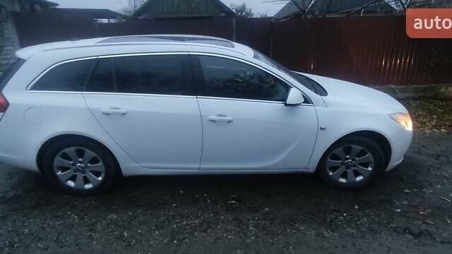 Білий Опель Інсігнія, об'ємом двигуна 1.96 л та пробігом 318 тис. км за 7000 $, фото 6 на Automoto.ua