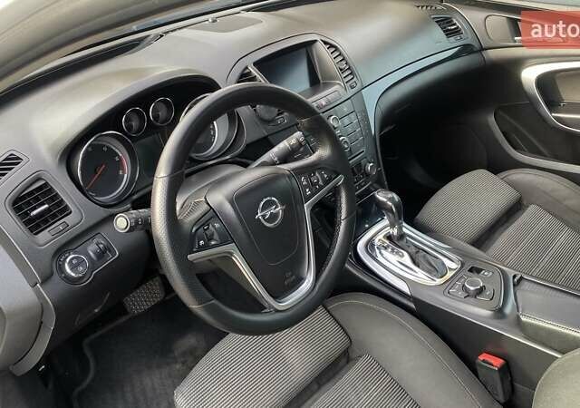 Белый Опель Инсигния, объемом двигателя 1.96 л и пробегом 274 тыс. км за 10200 $, фото 18 на Automoto.ua