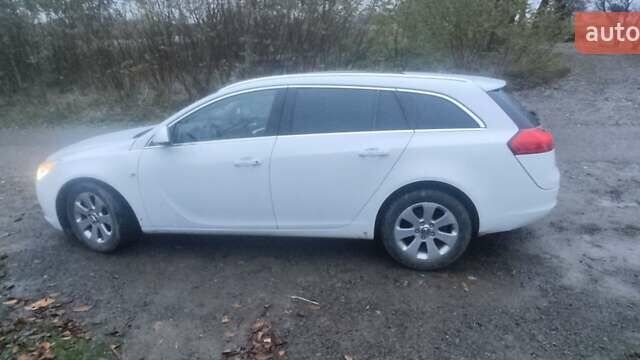 Білий Опель Інсігнія, об'ємом двигуна 1.96 л та пробігом 318 тис. км за 7000 $, фото 3 на Automoto.ua