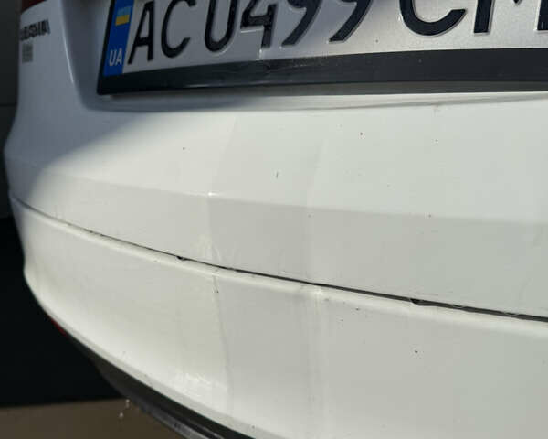 Белый Опель Инсигния, объемом двигателя 1.96 л и пробегом 345 тыс. км за 7500 $, фото 13 на Automoto.ua