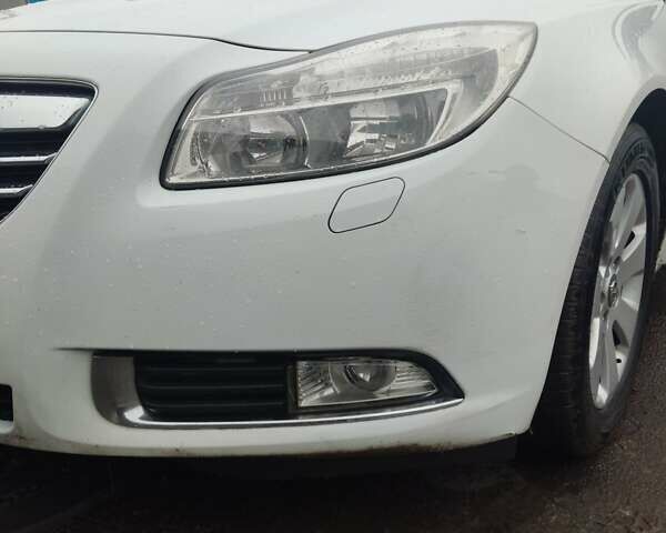 Белый Опель Инсигния, объемом двигателя 1.96 л и пробегом 324 тыс. км за 6600 $, фото 10 на Automoto.ua