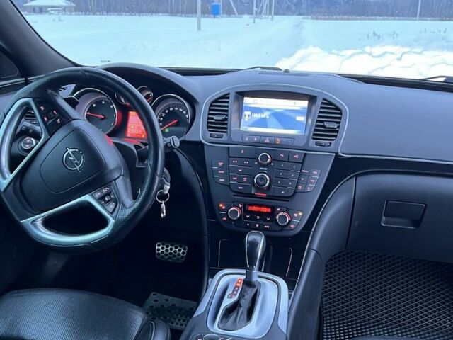 Белый Опель Инсигния, объемом двигателя 2 л и пробегом 326 тыс. км за 7600 $, фото 7 на Automoto.ua