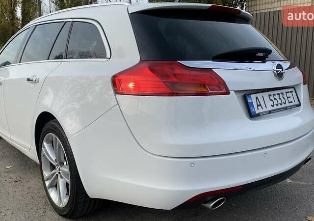 Белый Опель Инсигния, объемом двигателя 1.96 л и пробегом 274 тыс. км за 10200 $, фото 12 на Automoto.ua