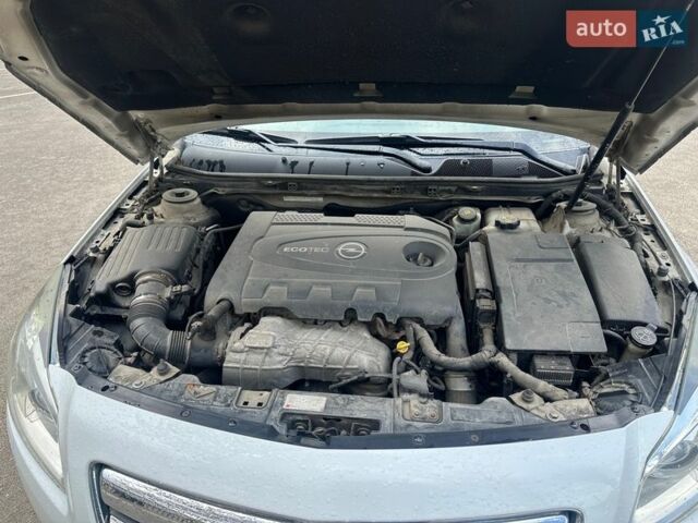 Білий Опель Інсігнія, об'ємом двигуна 1.96 л та пробігом 264 тис. км за 6000 $, фото 9 на Automoto.ua