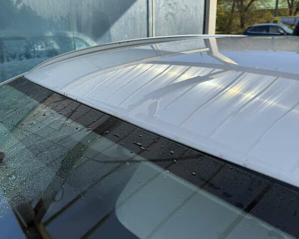 Белый Опель Инсигния, объемом двигателя 1.96 л и пробегом 345 тыс. км за 7500 $, фото 8 на Automoto.ua