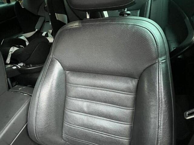 Білий Опель Інсігнія, об'ємом двигуна 2 л та пробігом 325 тис. км за 7600 $, фото 8 на Automoto.ua