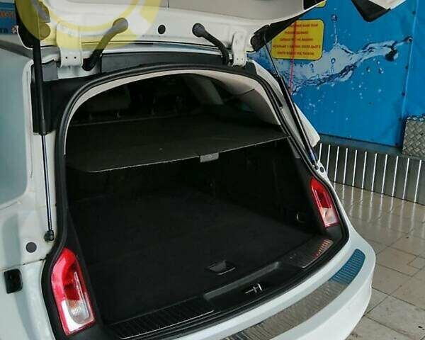 Білий Опель Інсігнія, об'ємом двигуна 1.96 л та пробігом 270 тис. км за 7700 $, фото 22 на Automoto.ua