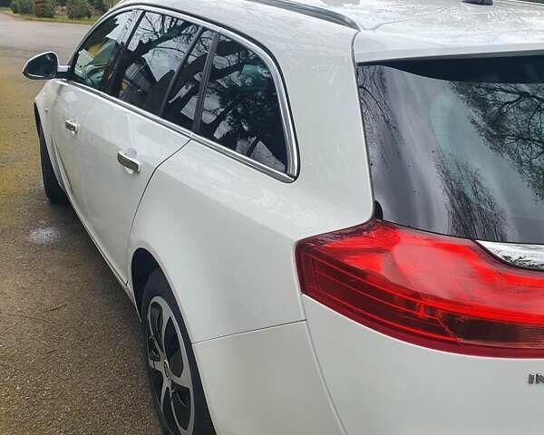 Опель Інсігнія 2012 у Мукачеве на Automoto.ua Білий Опель Інсігнія, об'ємом двигуна 2 л та пробігом 217 тис. км за 9400 $, фото 21 на Automoto.ua