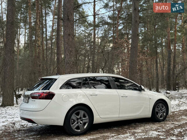 Білий Опель Інсігнія, об'ємом двигуна 2 л та пробігом 297 тис. км за 9400 $, фото 7 на Automoto.ua