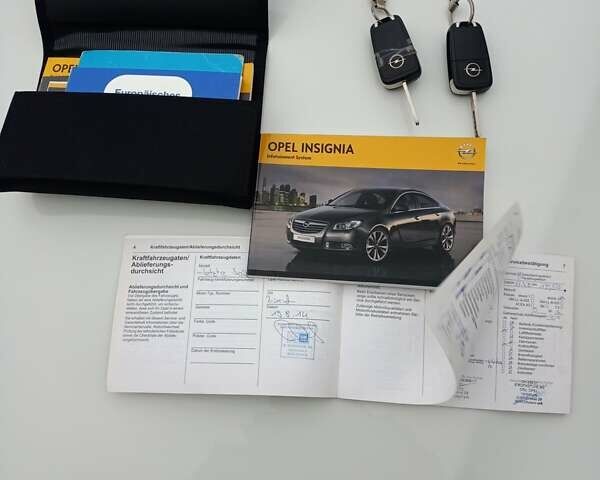 Белый Опель Инсигния, объемом двигателя 1.96 л и пробегом 265 тыс. км за 10300 $, фото 22 на Automoto.ua