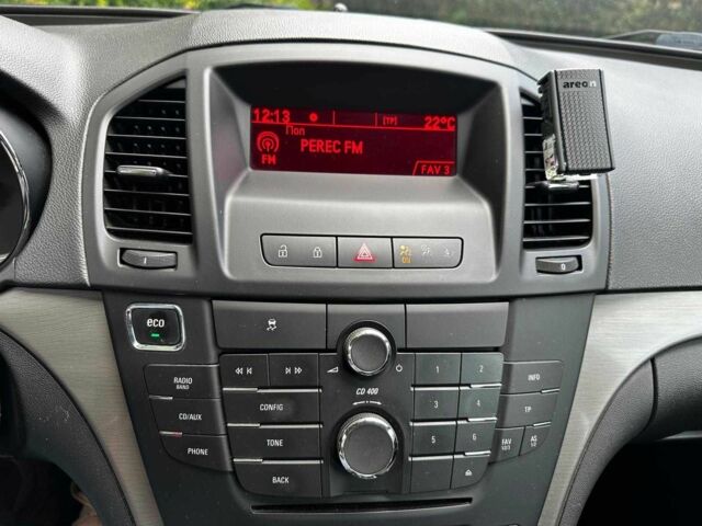 Белый Опель Инсигния, объемом двигателя 2 л и пробегом 211 тыс. км за 6890 $, фото 13 на Automoto.ua