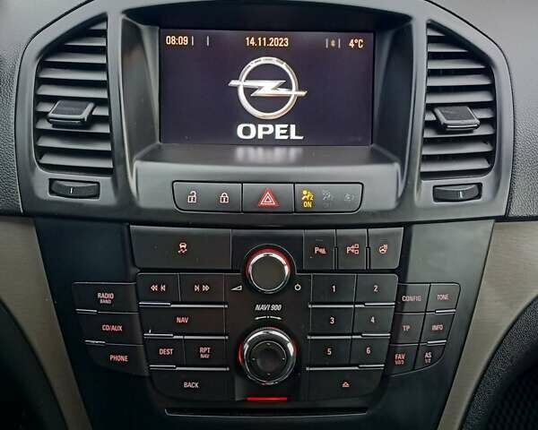 Белый Опель Инсигния, объемом двигателя 1.96 л и пробегом 265 тыс. км за 10300 $, фото 26 на Automoto.ua