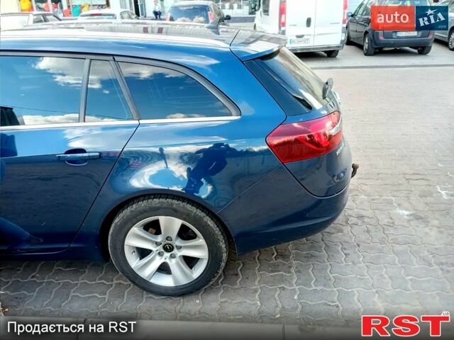 Білий Опель Інсігнія, об'ємом двигуна 2 л та пробігом 200 тис. км за 8500 $, фото 2 на Automoto.ua