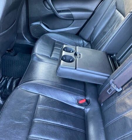 Белый Опель Инсигния, объемом двигателя 2 л и пробегом 261 тыс. км за 7800 $, фото 16 на Automoto.ua