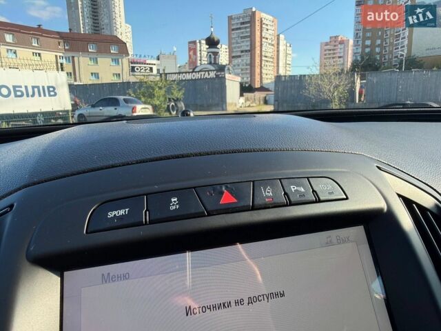 Білий Опель Інсігнія, об'ємом двигуна 1.96 л та пробігом 274 тис. км за 8990 $, фото 25 на Automoto.ua