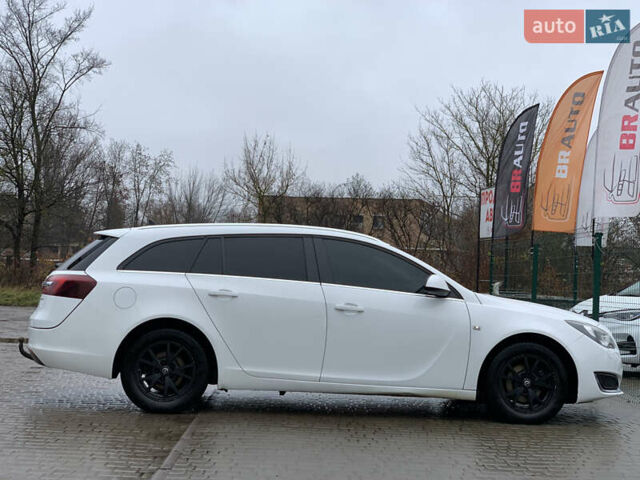 Белый Опель Инсигния, объемом двигателя 2 л и пробегом 179 тыс. км за 9399 $, фото 21 на Automoto.ua
