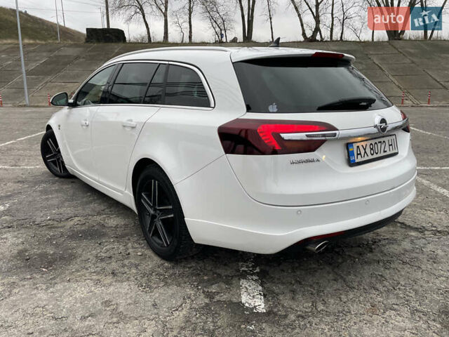 Білий Опель Інсігнія, об'ємом двигуна 1.96 л та пробігом 298 тис. км за 10800 $, фото 8 на Automoto.ua