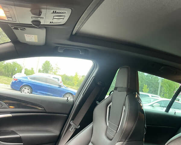 Белый Опель Инсигния, объемом двигателя 2.01 л и пробегом 201 тыс. км за 13500 $, фото 10 на Automoto.ua