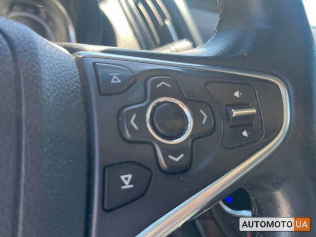 Белый Опель Инсигния, объемом двигателя 2 л и пробегом 321 тыс. км за 9999 $, фото 15 на Automoto.ua