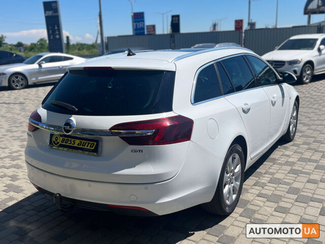 Белый Опель Инсигния, объемом двигателя 2 л и пробегом 321 тыс. км за 9999 $, фото 5 на Automoto.ua