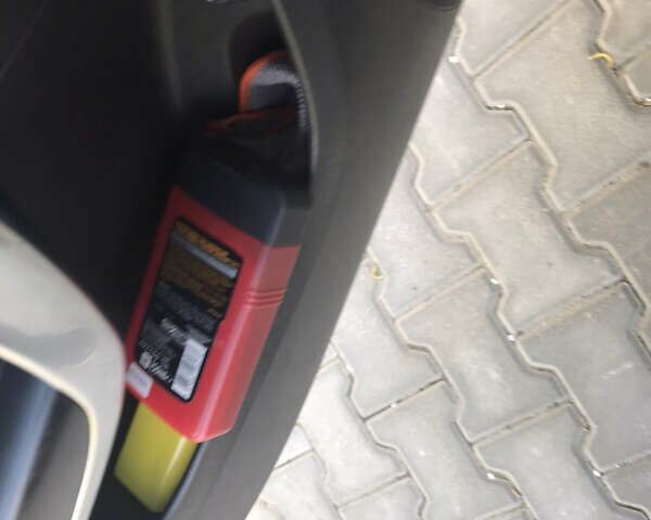 Білий Опель Інсігнія, об'ємом двигуна 2 л та пробігом 210 тис. км за 10800 $, фото 33 на Automoto.ua