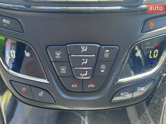 Білий Опель Інсігнія, об'ємом двигуна 2 л та пробігом 334 тис. км за 9150 $, фото 18 на Automoto.ua