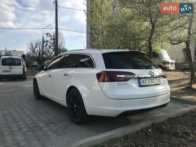 Белый Опель Инсигния, объемом двигателя 1.96 л и пробегом 214 тыс. км за 9850 $, фото 19 на Automoto.ua
