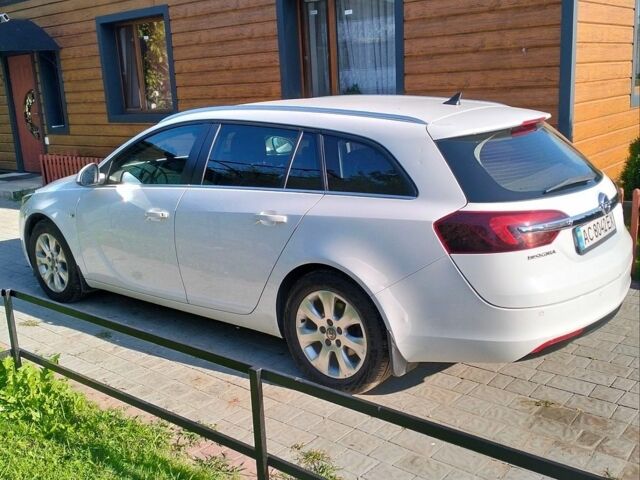 Білий Опель Інсігнія, об'ємом двигуна 1.96 л та пробігом 255 тис. км за 10500 $, фото 14 на Automoto.ua