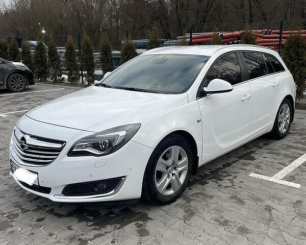 Белый Опель Инсигния, объемом двигателя 2 л и пробегом 280 тыс. км за 9500 $, фото 17 на Automoto.ua