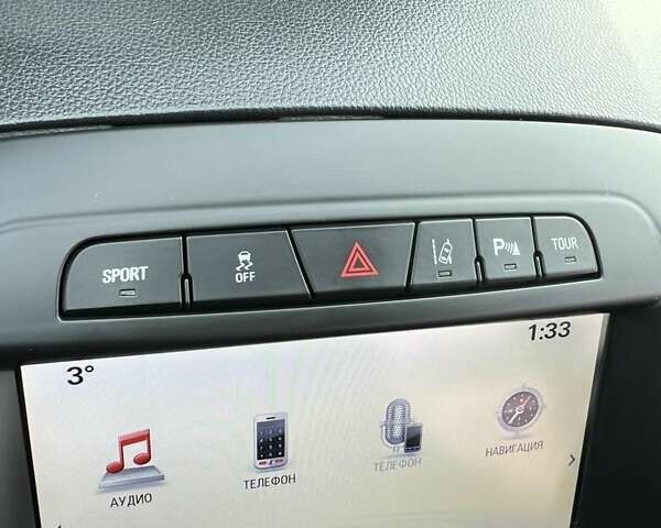 Білий Опель Інсігнія, об'ємом двигуна 2 л та пробігом 191 тис. км за 8200 $, фото 37 на Automoto.ua