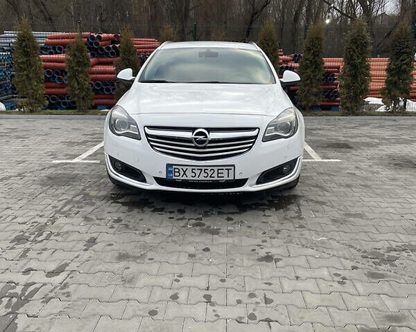Белый Опель Инсигния, объемом двигателя 2 л и пробегом 280 тыс. км за 9500 $, фото 13 на Automoto.ua