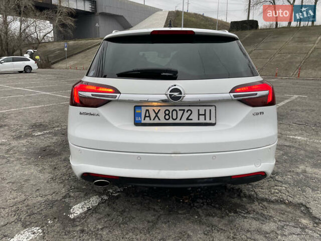 Білий Опель Інсігнія, об'ємом двигуна 1.96 л та пробігом 298 тис. км за 10800 $, фото 12 на Automoto.ua